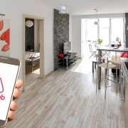 Airbnb očekuje prihode veće od dve milijarde dolara
