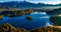 Prepolovljen broj turističkih dolazaka u Sloveniji u prošloj godini