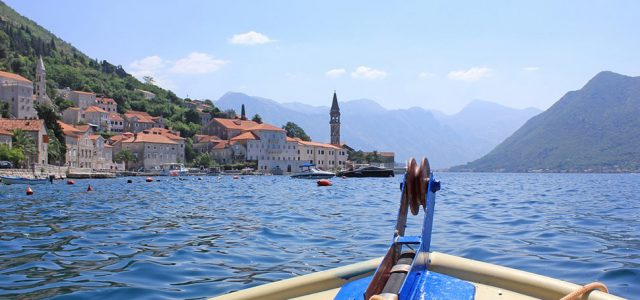 PUSTO CRNOGORSKO PRIMORJE U Budvi cene nikad niže, u Herceg Novom i Baru prazni kafići i plaže