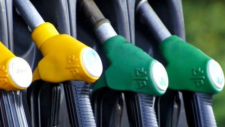 Slovenija opet ograničila cene goriva