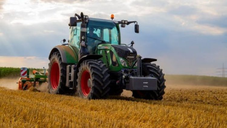 Raspisan poziv za nabavku traktora uz pomoć IPARD podsticaja
