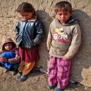 PANDEMIJA POSTAJE KRIZA DEČIJIH PRAVA UNICEF traži 1,6 milijardi dolara pomoći