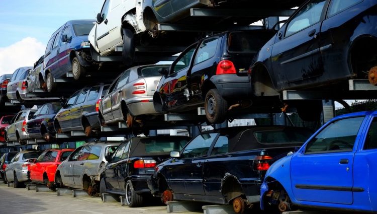 Pada prodaja polovnih automobila u Srbiji