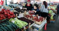 Vremenske prilike i izvoz poremetili tržište voća