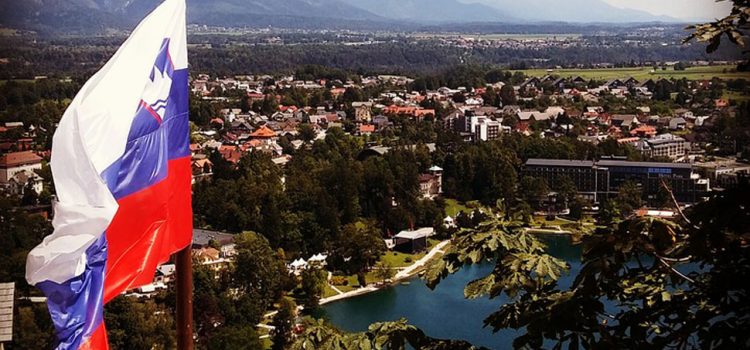 MOGUĆE BRISANJE HRVATSKE SA LISTE BEZBEDNIH ZEMALJA, kaže Kacin Slovenija zabrinuta zbog epidemije u komšiluku