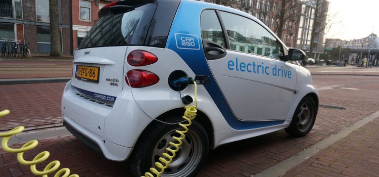 SUBVENCIJE ZA NABAVKU VOZILA NA ELEKTRO I HIBRIDNI POGON Prvi ugovori biće potpisani ove nedelje