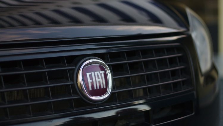 Radnici Fiata dobijaće 47.000 dinara dok im država ne nađe posao