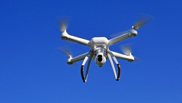 SRBIJA UVODI NOVE TEHNOLOGIJE U POLJOPRIVREDI Zaprašivanje useva pomoću drona