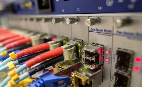 Počela realizacija projekta uvođenja besplatnog javnog Wi-Fi u Srbiji