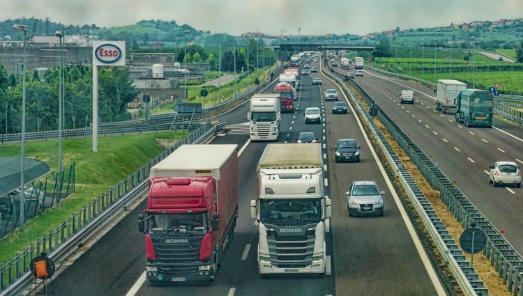 Štrajk vozača kamiona u Južnoj Koreji nepovoljno utiče na lance snabdevanja