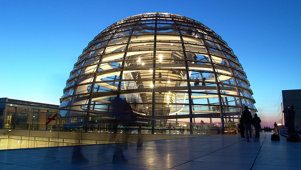 Nemački Bundestag odobrio ustavne promene koje otvaraju put rekordnom zaduživanju