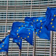 KORONA RAZARA EKONOMIJE ZEMALJA EU Ministri evrozone se obavezali da će fiskalnu politku prilagođavati situaciji
