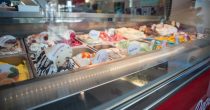 KORONA UDARILA I NA "GELATO" Smanjena potrošnja sladoleda u Italiji, zanatlije u problemu