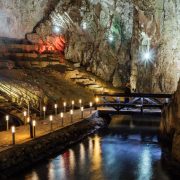 (FOTO) TURISTIČKE LEPOTE SRBIJE Otkrijte tajne Stopića pećine, prelepi vodopad Gostilje i adrenalinske ture koje pruža Zlatibor