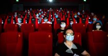 POPUŠTANJE MERA U SRBIJI SE NASTAVLJA Bioskopi i pozorišta mogu ponovo da rade