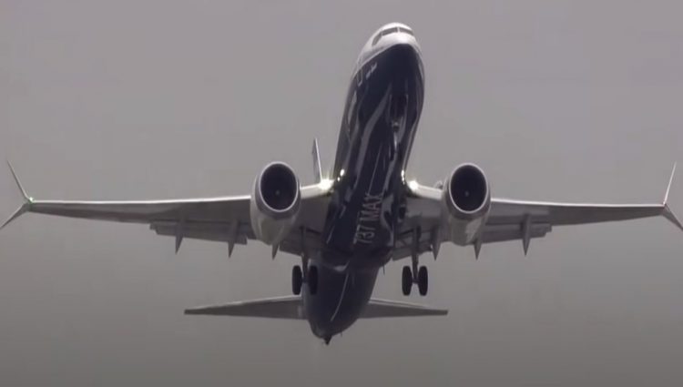 (VIDEO) VRAĆA SE BOING 737 MAX Posle dve godine putnički avion ponovo počinje da leti 2021