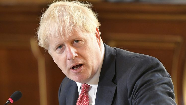 Dvojica ministara podneli ostavke, Boris Džonson na ivici opstanka