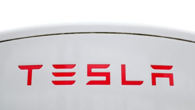 Tesla obustavlja proizvodnju na dva dana u šangajskoj fabrici zbog korona virusa
