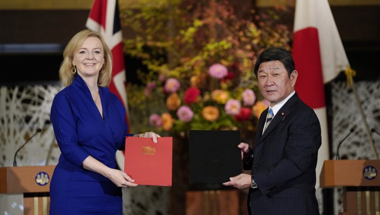 VELIKA BRITANIJA I JAPAN POTPISALI TRGOVINSKI SPORAZUM Prvi veliki ugovor nakon Brexita za London