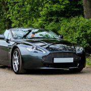 BRITANSKE AKCIJE ZA NEMAČKU TEHNOLOGIJU Mercedes preuzima 20 odsto Aston Martina