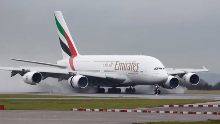Avio-kompanija Emirates obustavila letove za nekoliko gradova