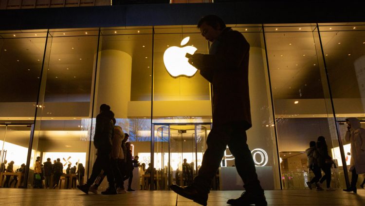 Zaposleni u kompaniji Apple zahtevaju da nastave da rade od kuće