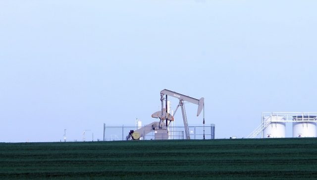 OPEC+ PRED ODLUKOM ZA 2021. GODINU Nastavak starog dogovora ili novi pad cena nafte