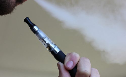 Sa tržišta u Srbiji povučeno gotovo 25.000 elektronskih cigareta