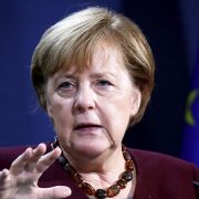 PANDEMIJA MENJA GLOBALNI ODNOS SNAGA U KORIST AZIJE Korona će nas ekonomski upropastiti, tvrdi Merkel
