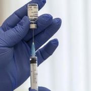 VAKCINACIJA PROTIV KORONA VIRUSA U SRBIJI POČINJE U ČETVRTAK Prva cepiva dobiće najugroženiji građani u domovima za stare