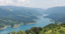 zavojsko jezero stara planina srbija turizam priroda