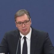Vučić: Veliko povećanje penzija i značajan rast plata do kraja godine
