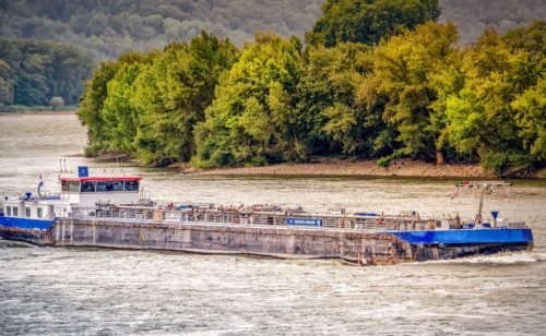 U prva tri meseca ove godine 3,7 miliona tona pretovarenog tereta na rekama u Srbiji