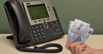 Penzioneri danas dobijaju 5.900 dinara, u februaru 2022. stiže još 20.000