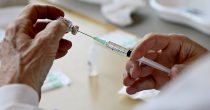 Američke kompanije zahtevaju da se zaposleni vakcinišu