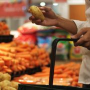 Cene hrane obaraju sve rekorde zbog ruskog đubriva