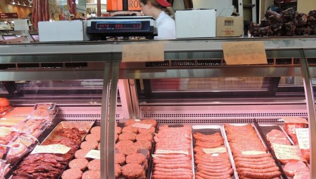 Da li će svinjsko meso biti sve skuplje ili će uskoro pojeftiniti?