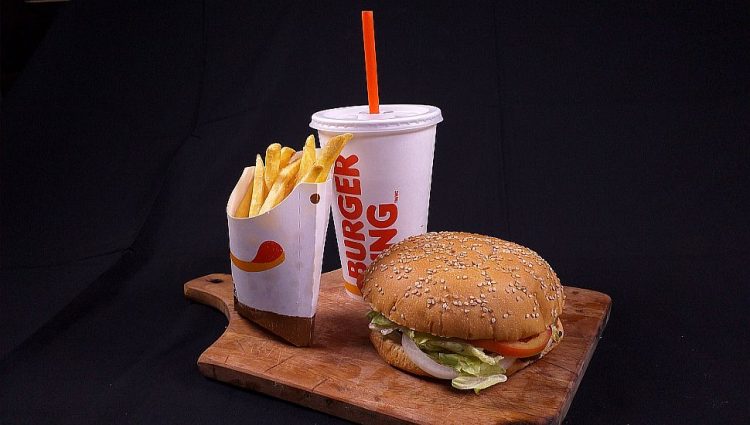 Burger King ulaže 400 miliona dolara u reklamiranje i redizajn restorana