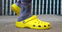 Crocs zabeležio nagli pad vrednosti akcija za skoro 30 odsto crocs
