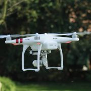 Drakonske kazne za nelegalan let drona