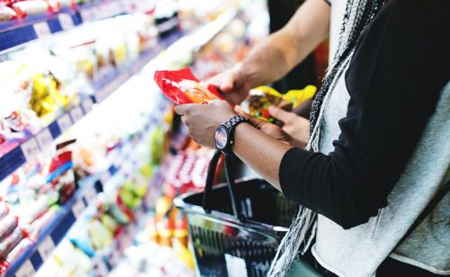 Najveći teret američkih carina snose potrošači