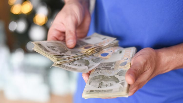 RZS: Prosečna plata u Srbiji u decembru iznosila 84.227 dinara