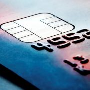 Platne kartice su najčešći uzrok sukoba sa bankom