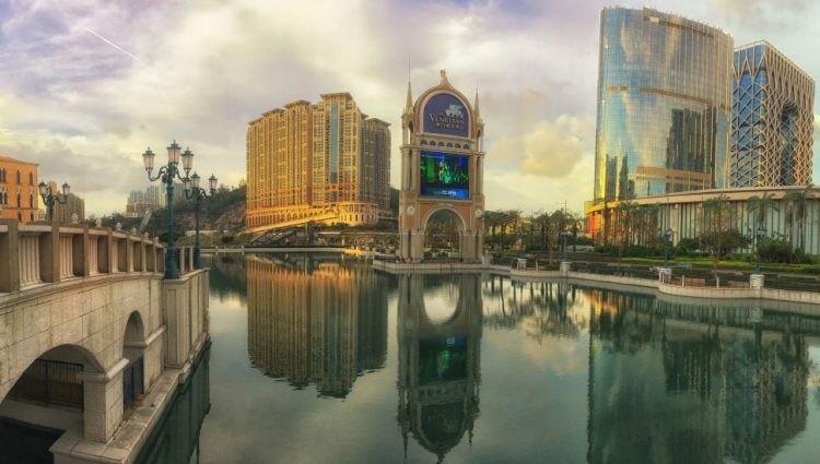 Kineske vlasti proveravaju Makao, investitori beže iz kockarskog raja