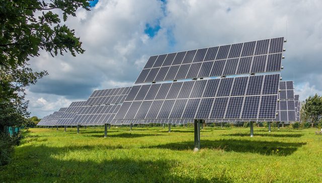 Ministarstvo rudarstva i energetike: Solarni paneli na mreži za 20 dana