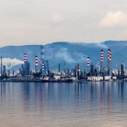 Novim paketom sankcija i NIS ostaje bez ruske nafte, traži se alternativa