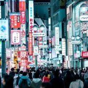 Rast maloprodaje u Japanu usporio u novembru