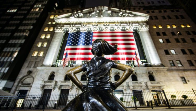 Wall Street reagovao pozitivno na mere spasavanja za dve posrnule banke
