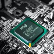Intel predstavlja čipove specijalizovane za rudarenje digitalnog novca