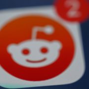 Reddit procenjen na 6,4 milijarde dolara u inicijalnoj javnoj ponudi